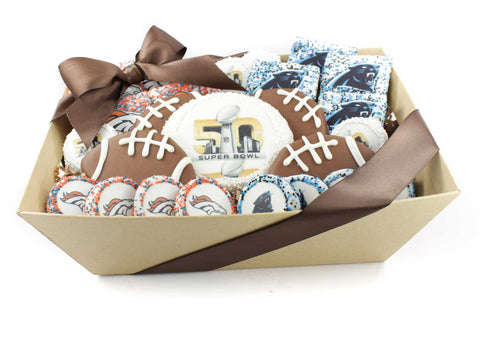 Football Party Gift Basket - 28 pcs - Cookie HQ
